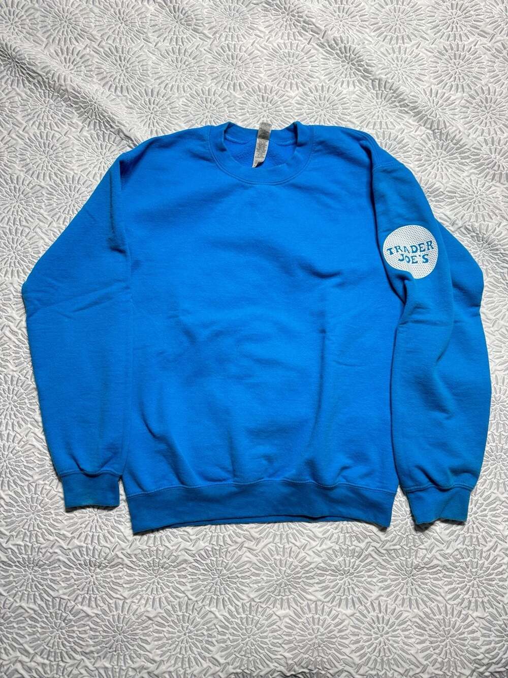 Trader Joe's Royal Blue Heavy Blend Crewneck Sweatshirt Men’s Small